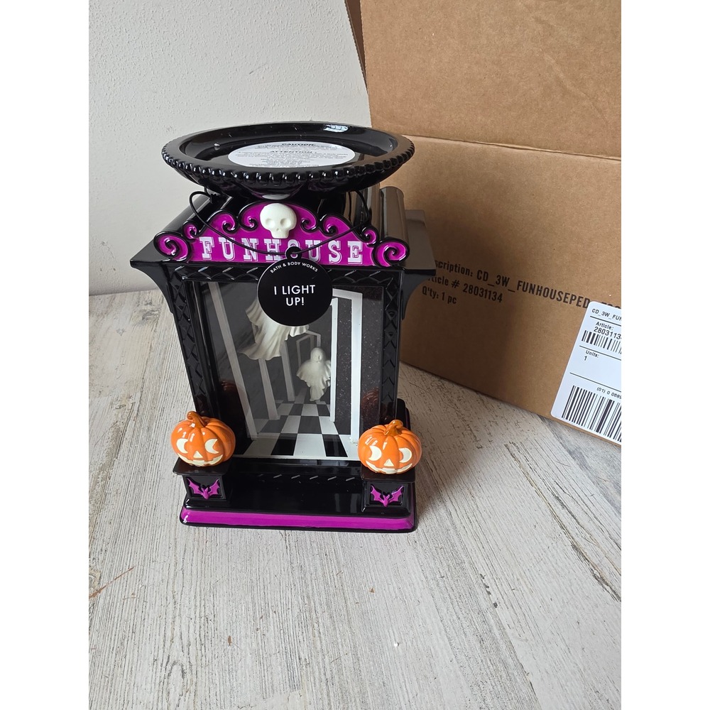 Bath body works fun house ghost candle holder pedestal Halloween 2026 NEW